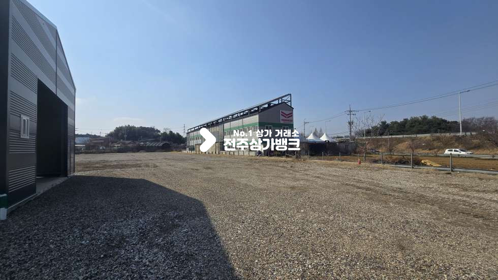 전북 전주덕진구 성덕동 성덕동 대지 1500평 제조공장 30평 ic인접한곳으로 컨테이너제조공장이나 넒은대지필요한분 강력추천! 월세 매물번호 16956 사진 3