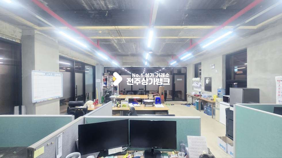 전북 전주완산구 효자동2가 신축상가 10평씩 분할가능 즉시입주가능 ! 월세 매물번호 13173 사진 3