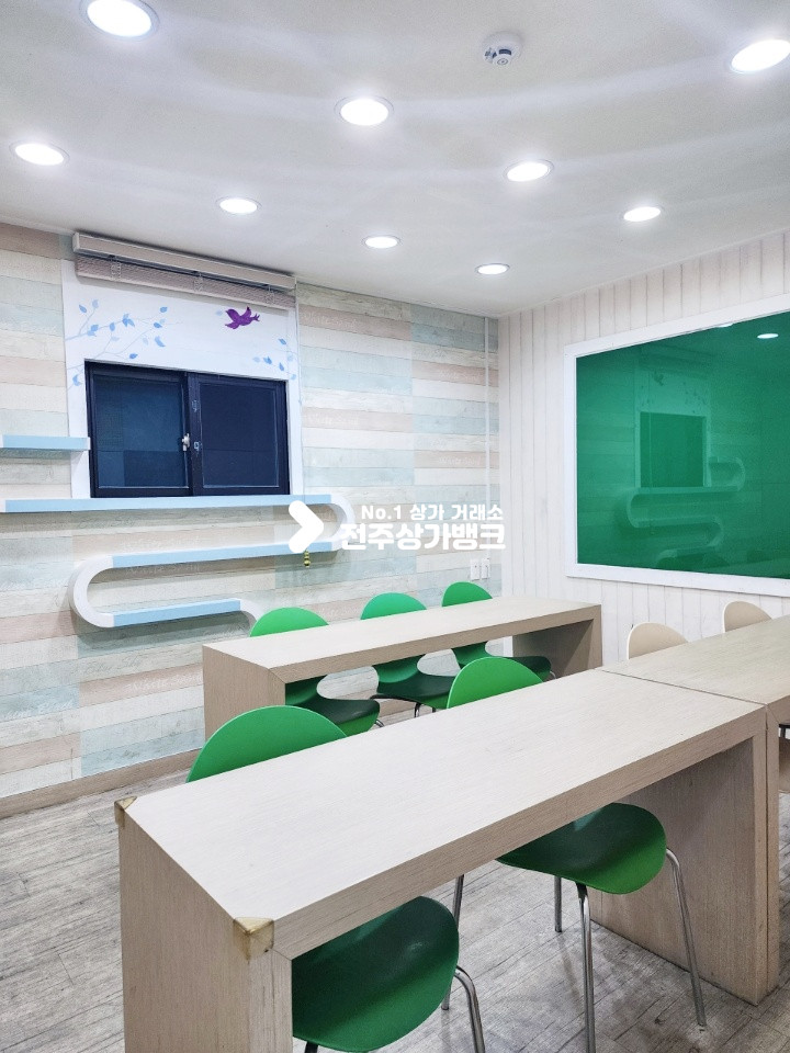 전북 전주완산구 중화산동2가 ●중화산동40평●학원강추●권리금없음●시설집기드림● 월세 매물번호 16975 사진 1