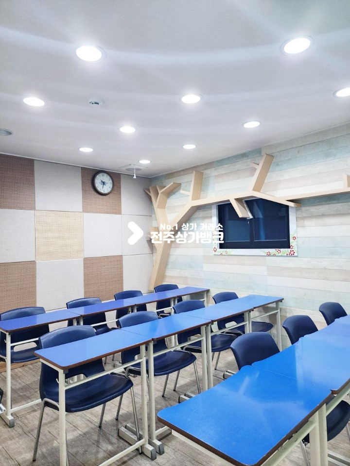 전북 전주완산구 중화산동2가 ●중화산동40평●학원강추●권리금없음●시설집기드림● 월세 매물번호 16975 사진 3