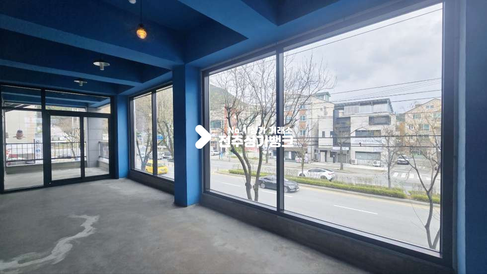 전북 전주덕진구 우아동2가 우아동 테라스공간 좋은 2층 상가임대 내부천정,바닥완비 ! 월세 매물번호 16998 사진 6