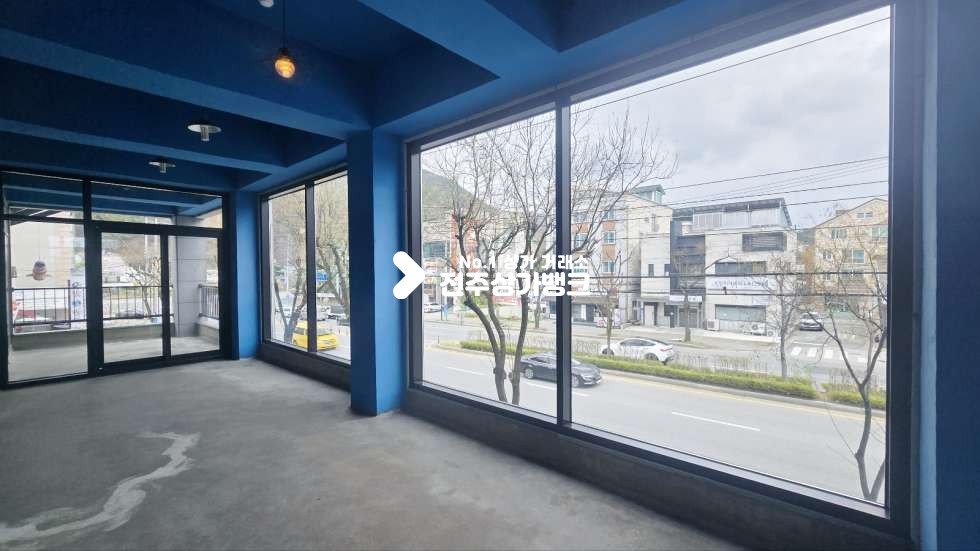 전북 전주덕진구 우아동2가 우아동 유동인구많아 광고효과좋은 2층 상가 , 사무실 ,미용업종강력추천 월세 매물번호 16999 사진 9