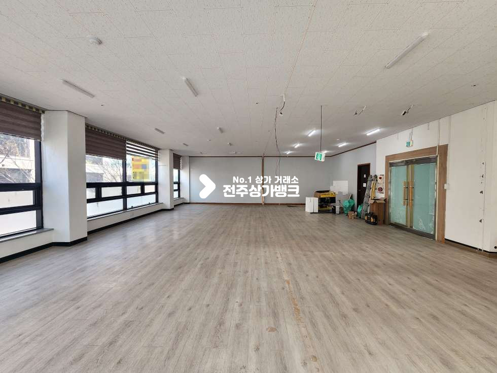 전북 전주완산구 효자동2가 신시가지. 빌딩밀집지내 빌딩2층상가. 즉시입주가능 월세 매물번호 17010 사진 6
