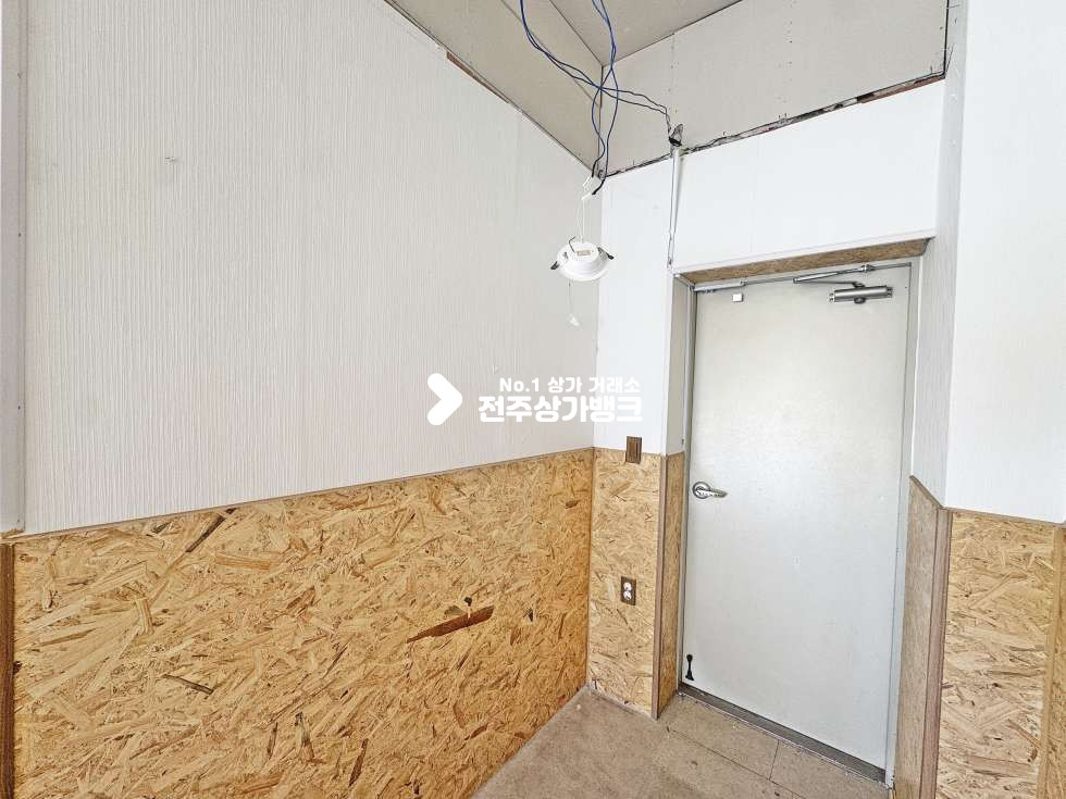 전북 전주완산구 중화산동2가 중화산동 메인거리 가성비좋고 입자조건 좋고 이런자리는 빨리 가져가야합니다 월세 매물번호 17107 사진 6