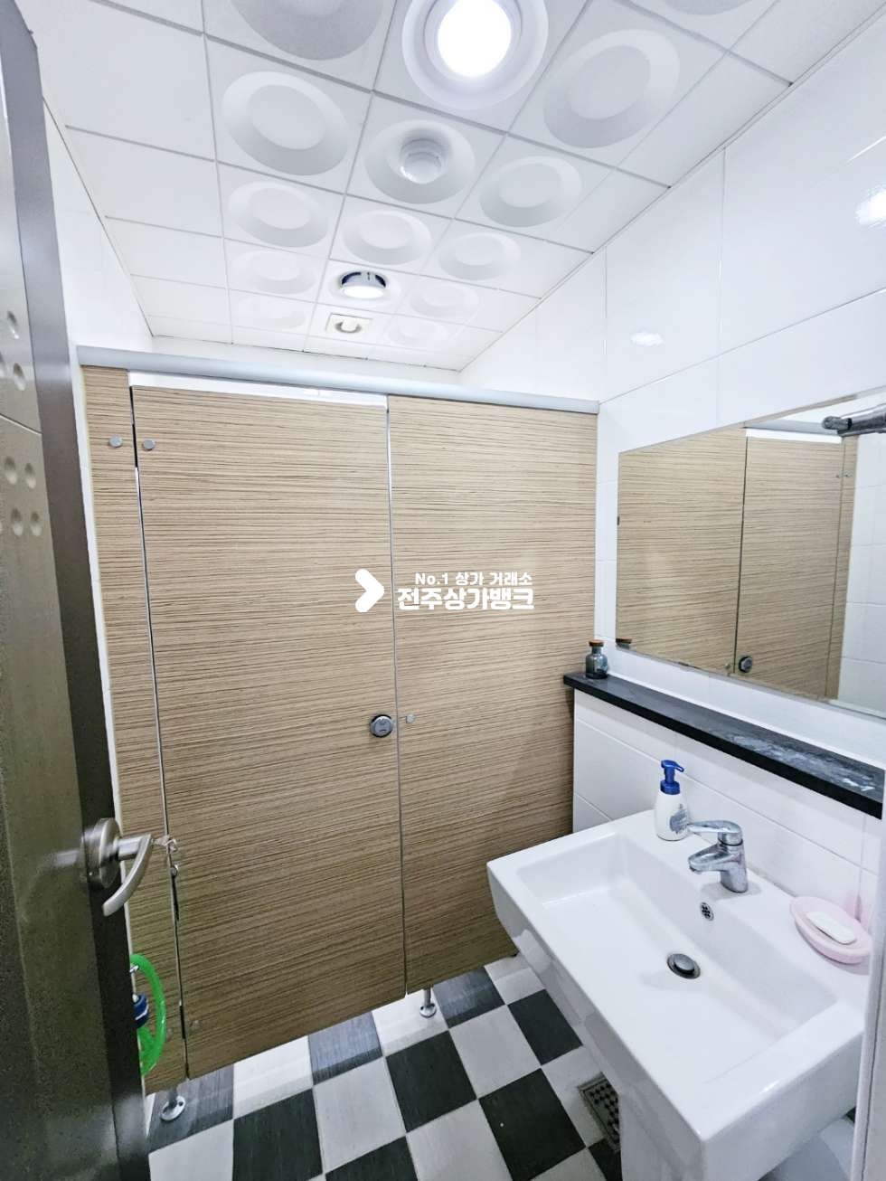 전북 전주완산구 효자동2가 ●우림중부근●38평●룸3개●4월26일이후입주● 월세 매물번호 17114 사진 8