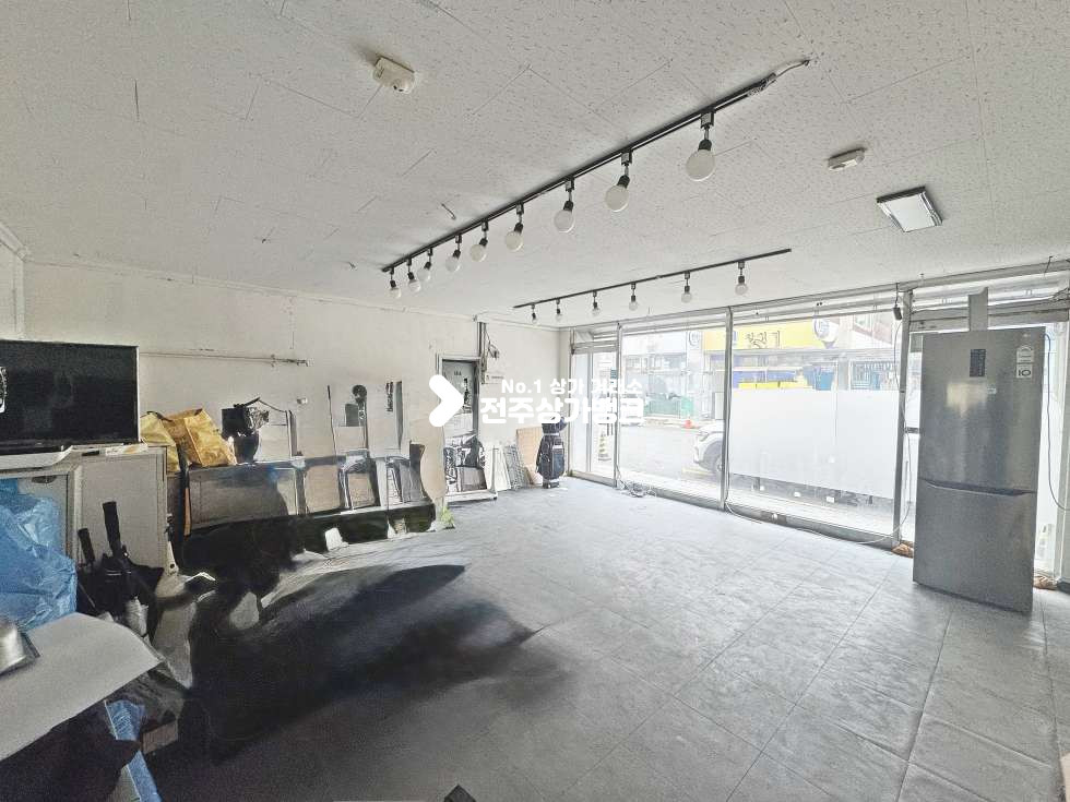 전북 전주완산구 중화산동2가 중화산동 피자집하던 컨디션 좋고 가격 저렴한 공실 상가나왔습니다 월세 매물번호 17116 사진 3