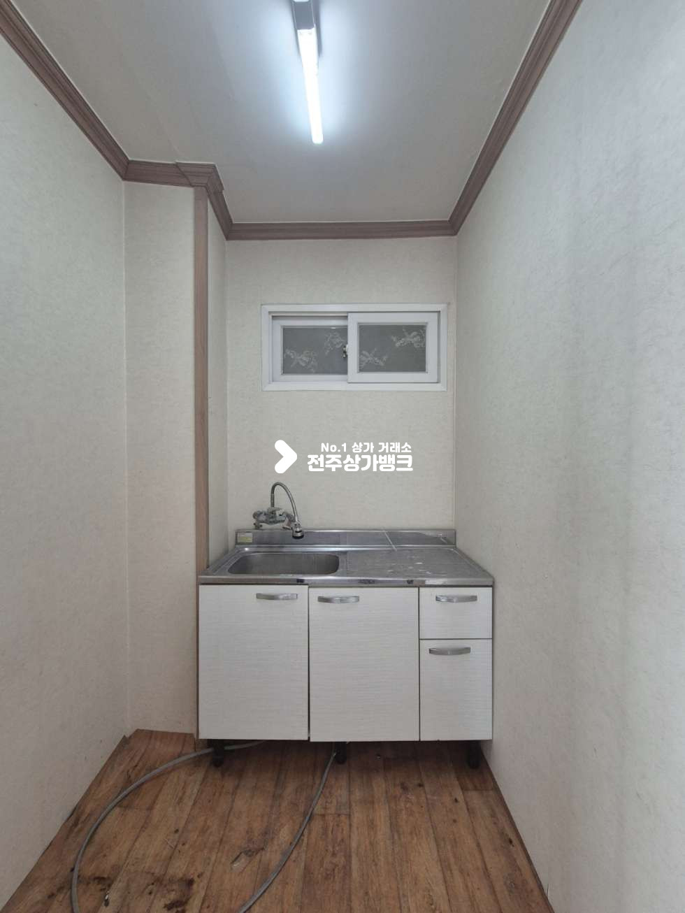 전북 전주완산구 효자동3가 ○효자동 서곡대로변 인근 1층. 사무실,창고 추천○ 월세 매물번호 17117 사진 3