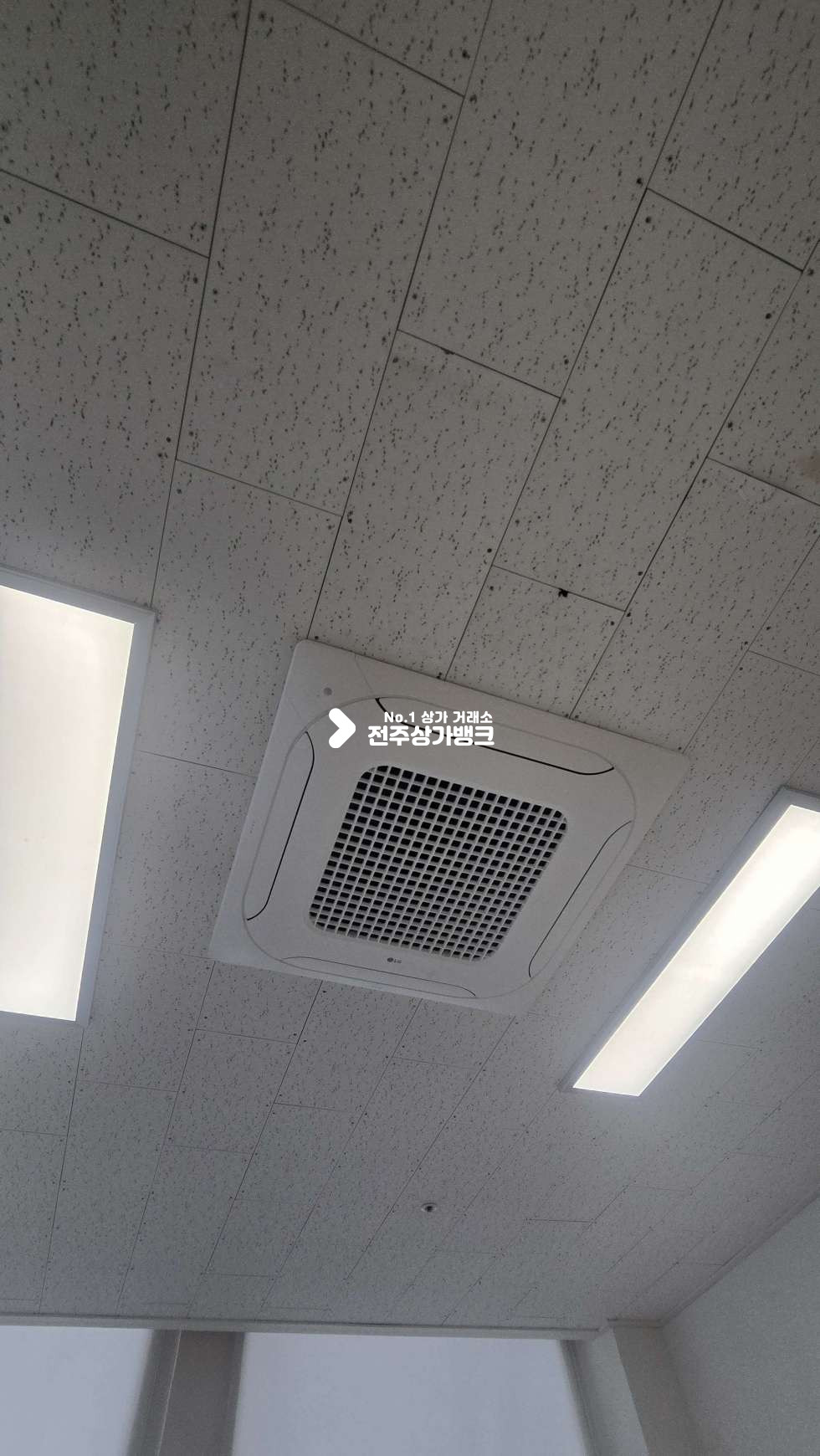 전북 전주완산구 효자동3가 신시가지 내부 깔끔 룸분리,냉난방기 설치 된 35평형 사무실 즉시입주가능 월세 매물번호 16774 사진 8