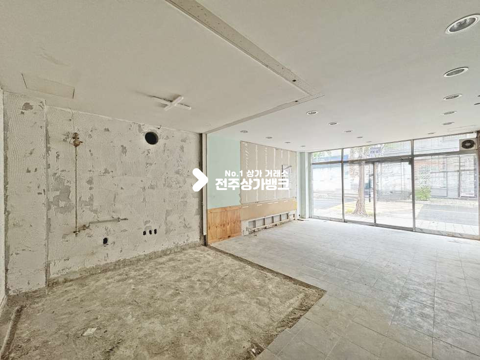 전북 전주완산구 효자동3가 서곡지구 음식점하던 공실나왔습니다 깔끔한 컨디션 월세 매물번호 17124 사진 4