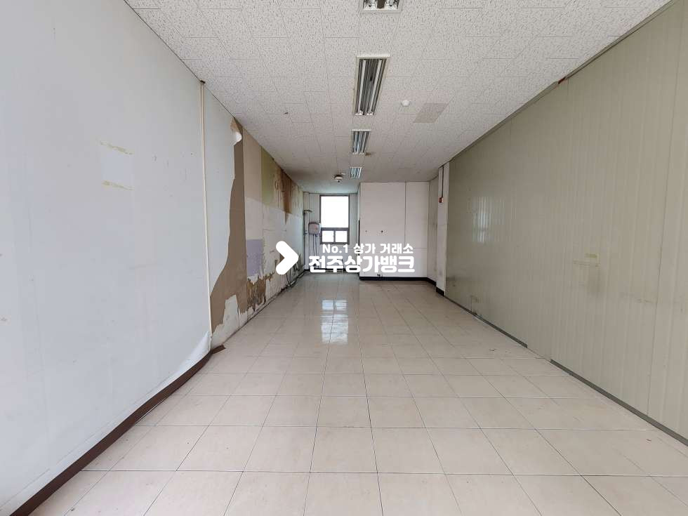전북 전주완산구 효자동3가 효자동 신시가지. 빌라밀집지 1층상가. 내부화장실O 월세 매물번호 16843 사진 3