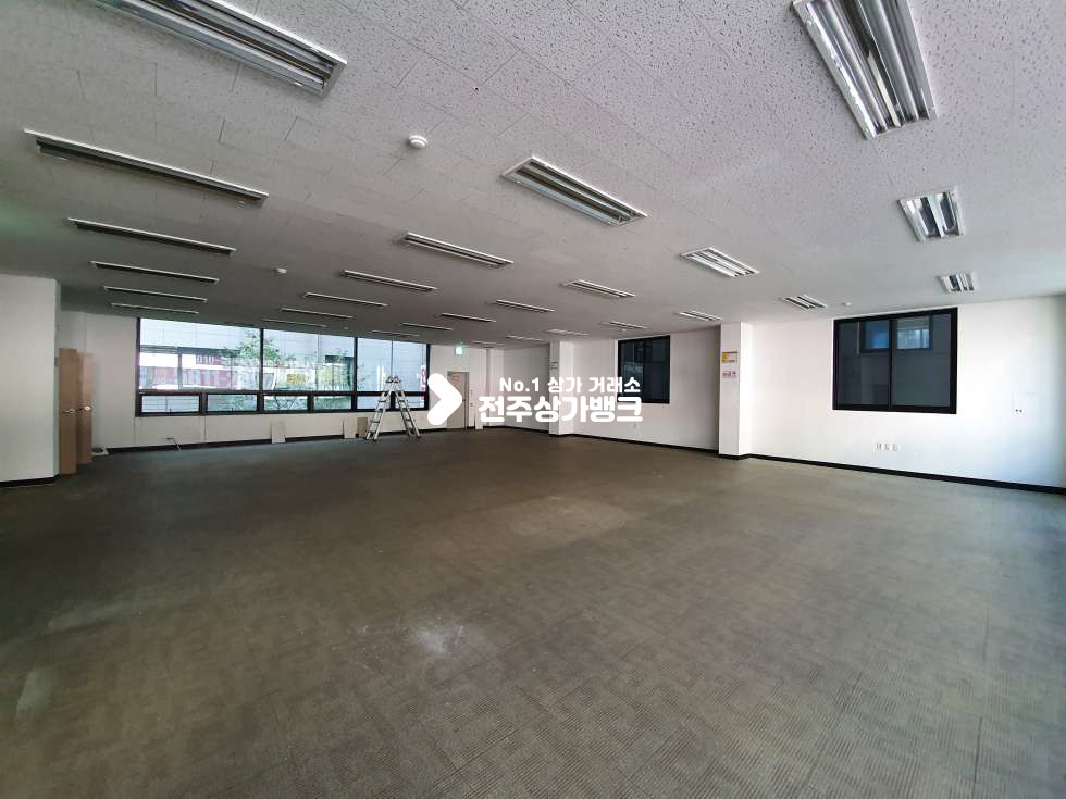 전북 전주완산구 효자동3가 신시가지 메인상권으로 모시겠습니다 월세 매물번호 10894 사진 1
