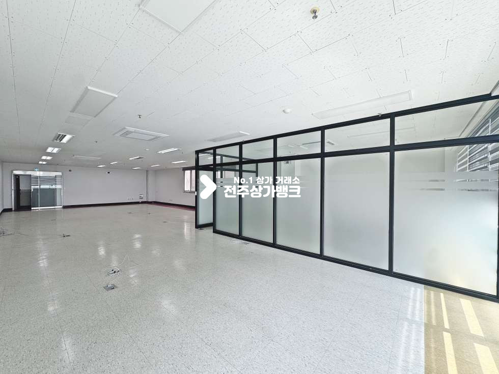 전북 전주완산구 효자동2가 신시가지 메인 거리 컨디션좋은 상가거리 월세 매물번호 17177 사진 4