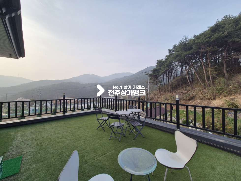 전북 김제시 금산면 청도리36-1 주1동 ○김제 금산사 카페로드. 카페건물 매매○ 매매 매물번호 17080 사진 5
