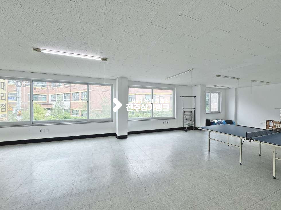 전북 전주완산구 서신동 서신동 사무실용도로 딱! 크기마저 크다 가격또한 합리적이다 월세 매물번호 17201 사진 2