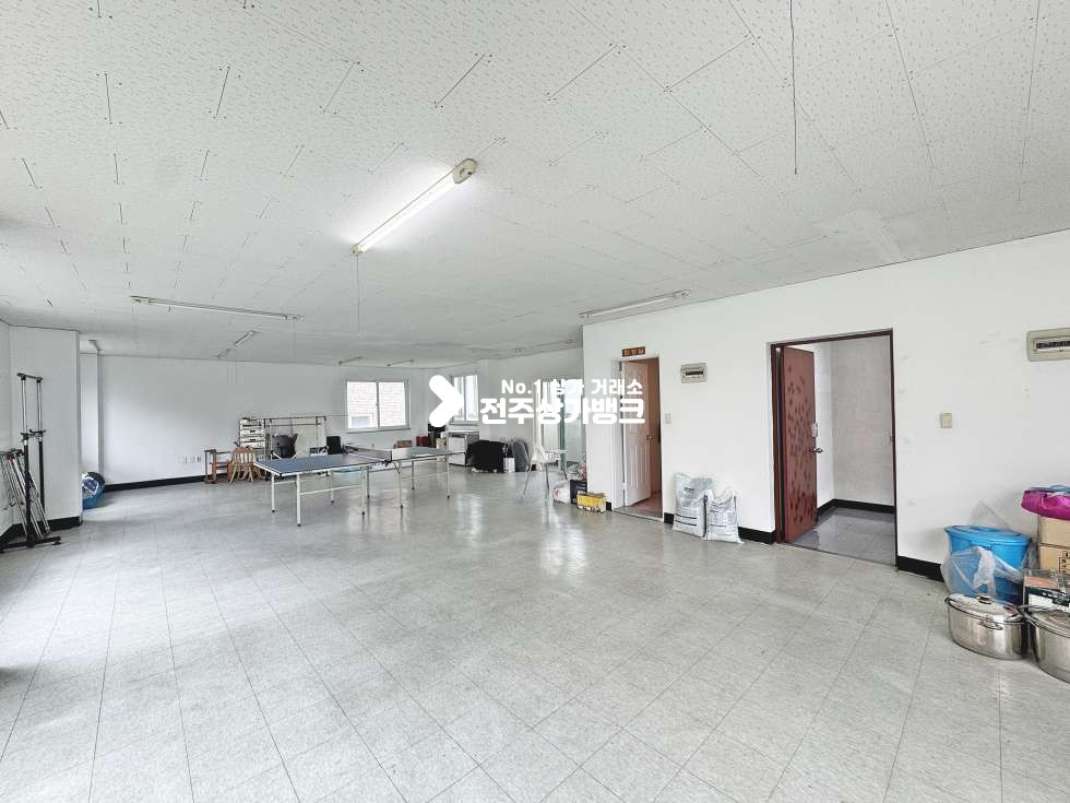 전북 전주완산구 서신동 서신동 사무실용도로 딱! 크기마저 크다 가격또한 합리적이다 월세 매물번호 17201 사진 6