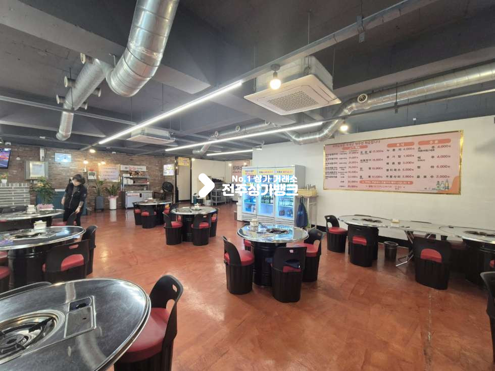 전북 전주완산구 중화산동2가 중화산동 먹자골목 내 깔끔한 상가! 곱창집 양도양수! 월세 매물번호 17205 사진 3