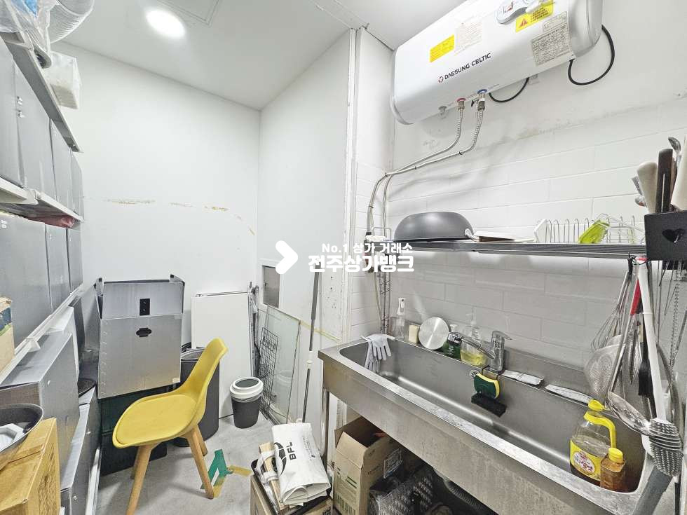 전북 전주완산구 중화산동2가 중화산동 원룸단지 한중심 깔끔한 카페하던자리 나왔습니다 월세 매물번호 17145 사진 7