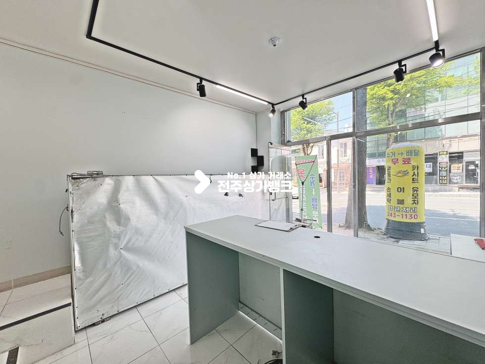 전북 전주덕진구 인후동1가 인후동 1층 저렴한 상가 공실나왔습니다 월세 매물번호 17207 사진 4