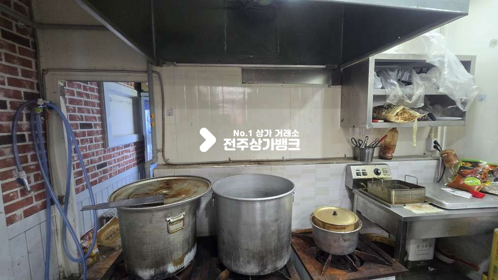 전북 전주덕진구 호성동1가 호성동 입지좋은 1층 음식점 상가 권리금협의가능 월세 매물번호 17216 사진 12