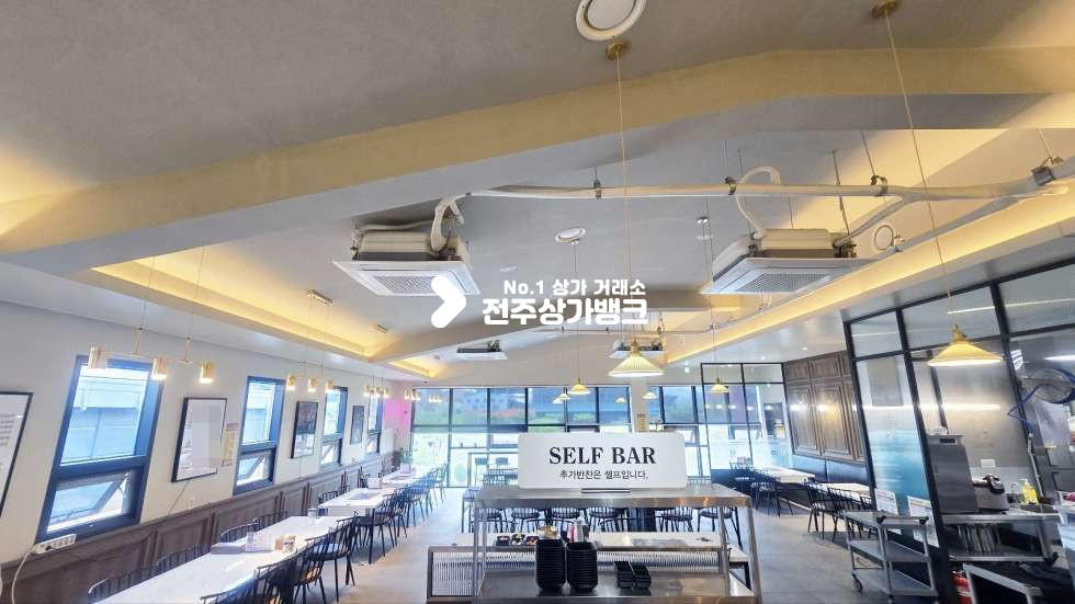 전북 전주덕진구 팔복동2가 공단에 위치한 2층 음식점 양도양수 권리금,월세 협의가능 , 월세 매물번호 17217 사진 5