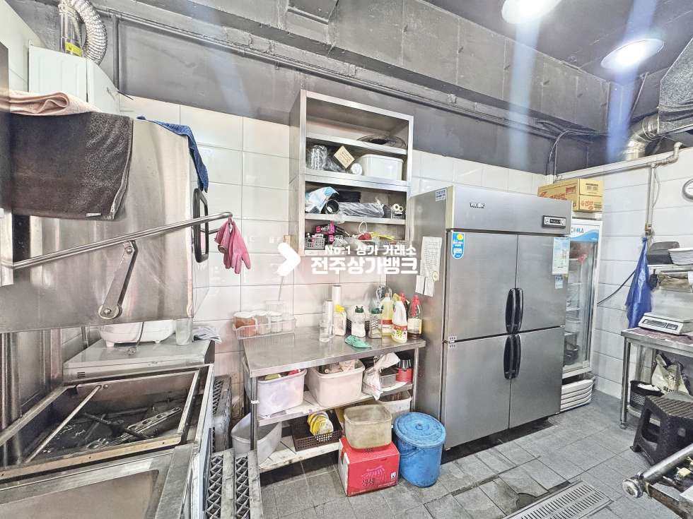 전북 전주완산구 중화산동2가 중화산동 메인거리 초입 양도양수 매출좋고 권리금저렴하고~!급매입니다 모두 조율가능하니 빨리 연락주세요 월세 매물번호 17104 사진 10