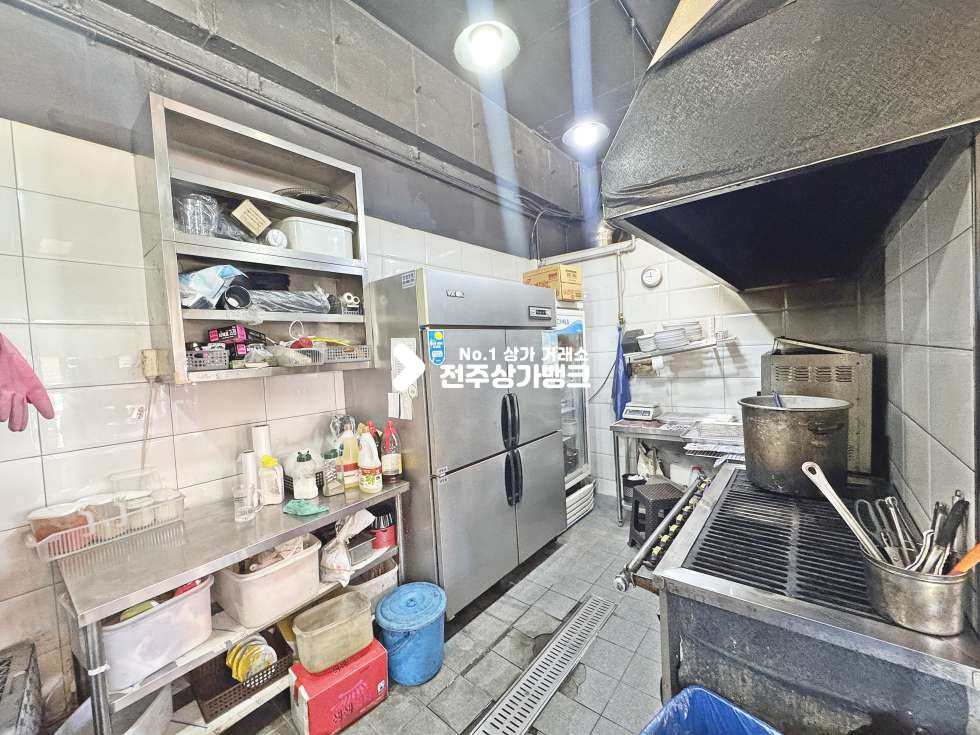 전북 전주완산구 중화산동2가 중화산동 메인거리 초입 양도양수 매출좋고 권리금저렴하고~!급매입니다 모두 조율가능하니 빨리 연락주세요 월세 매물번호 17104 사진 12