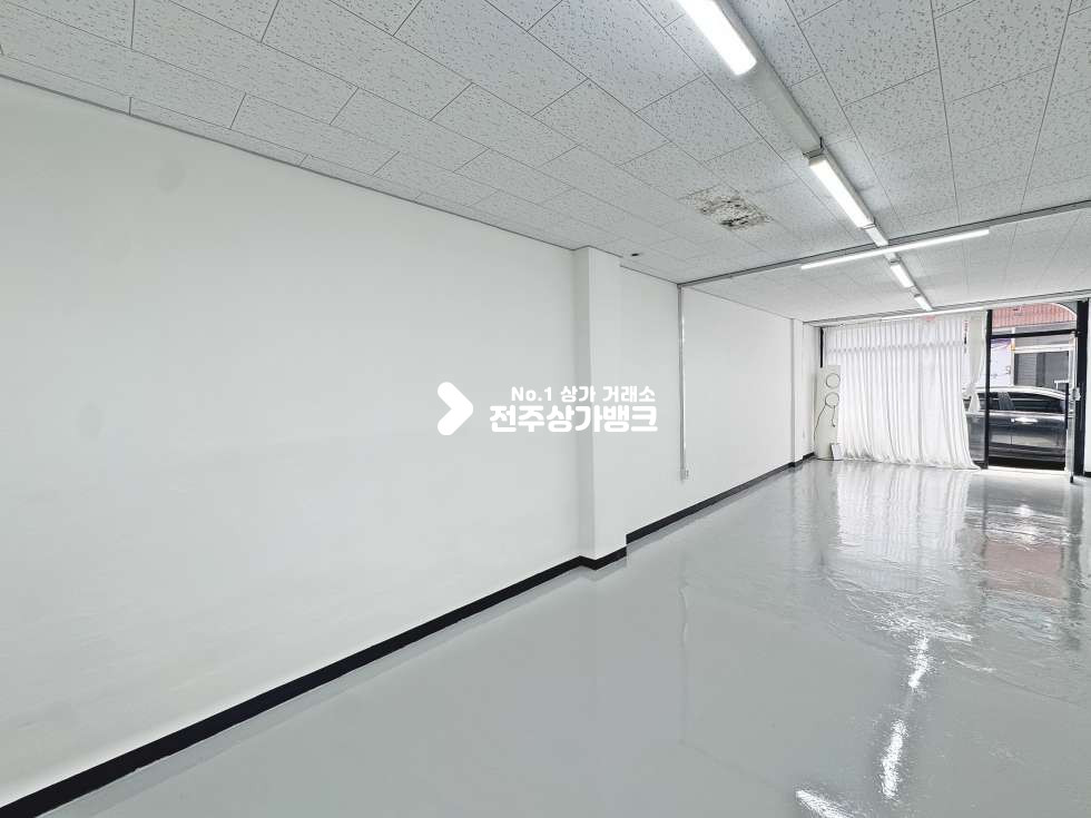 전북 전주완산구 중화산동2가 중화산동 컨디션 좋은 상가 공실나왔습니다 월세 매물번호 17234 사진 4