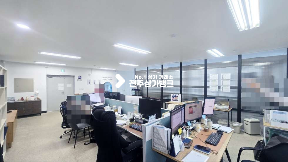 전북 전주덕진구 송천동1가 송천동 주차 편리한 2층 사무실 임대 , 저렴한 임대금액 즉시입주가능 ! 월세 매물번호 16847 사진 1