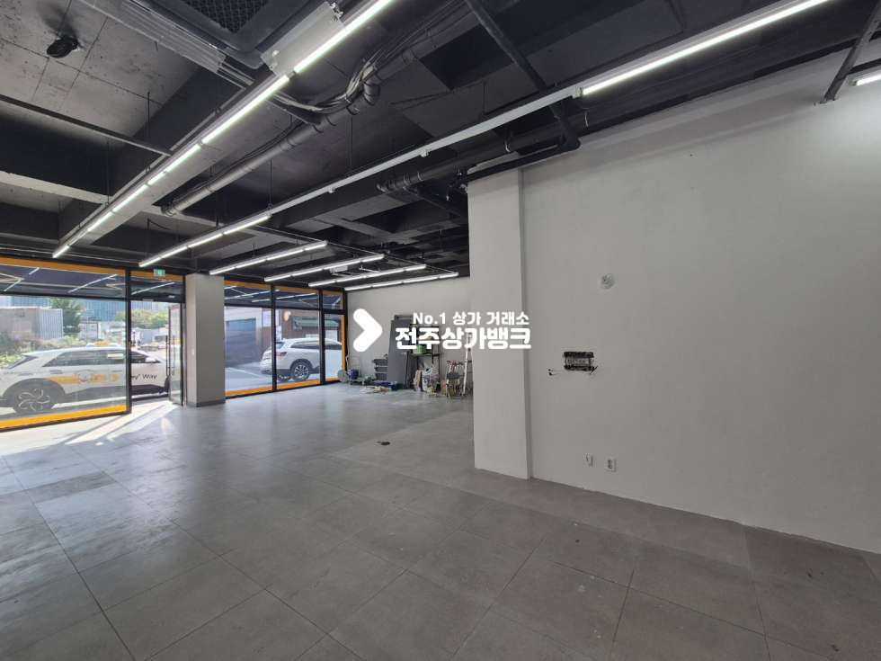 전북 전주완산구 효자동2가 ○효자동 로컬푸드 인근 1층상가. 뷰티샵, 판매시설 추천○ 월세 매물번호 17247 사진 2