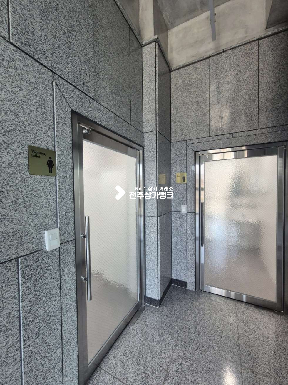 전북 전주완산구 효자동2가 ○효자동 로컬푸드인근 깔끔한 건물 2층상가. 사무실 추천○ 월세 매물번호 17250 사진 6