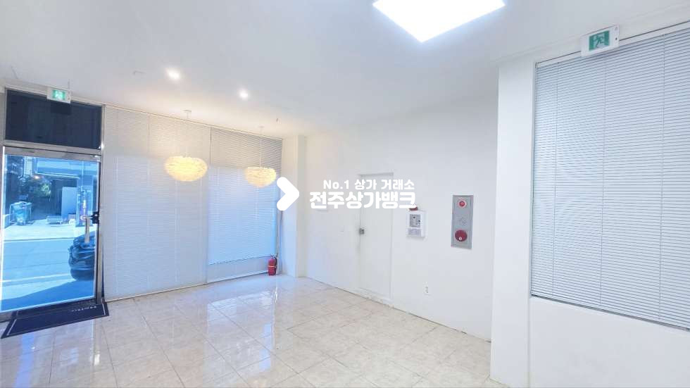 전북 전주완산구 효자동3가 효자동3가 인테리어 잘되어있는 1층상가 즉시입주가능 월세 매물번호 17258 사진 4