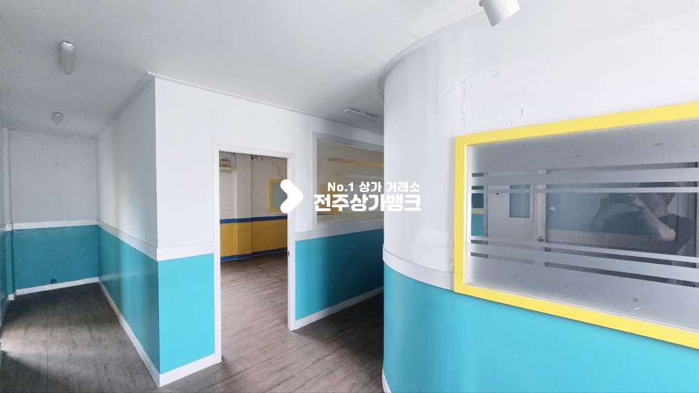 전북 전주덕진구 송천동1가 내부룸시설,저렴한 월세 가시성좋은상가 초등학교근처 즉시입주가능 월세 매물번호 17265 사진 1