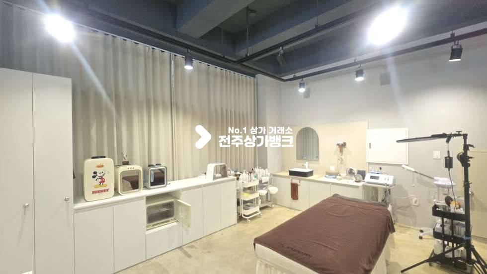 전북 전주덕진구 만성동 만성동 인테리어 깔끔한 미용상가 양도양수 권리금협의가능 월세 매물번호 17299 사진 7