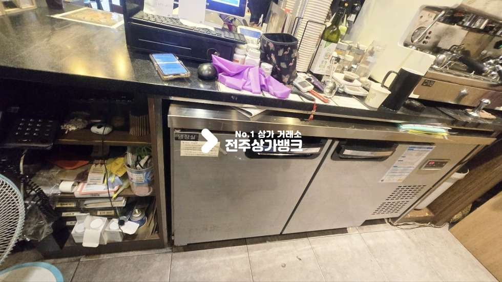 전북 전주완산구 삼천동1가 삼천동 대단위아파트.초등학교 부근 권리금 저렴한 1층 카페상가 권리금협의가능 ! 월세 매물번호 17331 사진 9