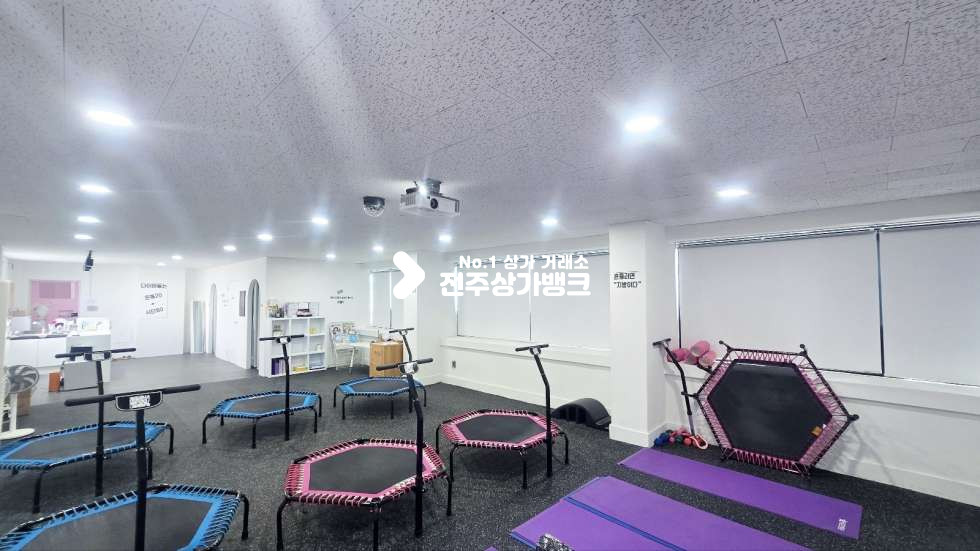 전북 전주덕진구 인후동2가 인후동2가 저렴한가격으로 창업가능한 2층상가 월세 저렴,권리금협의가능 ! 월세 매물번호 17337 사진 4