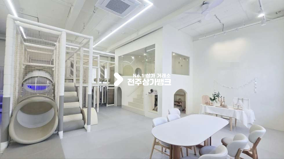 전북 전주완산구 효자동3가 효자동3가 귀한 단독 카페상가 , 시설집기일체,가격협의가능 월세 매물번호 17338 사진 10