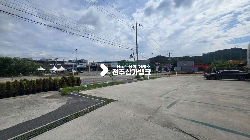 전북 전주완산구 효자동3가 효자동3가 귀한 단독 카페상가 , 시설집기일체,가격협의가능 월세 매물번호 17338 사진 22