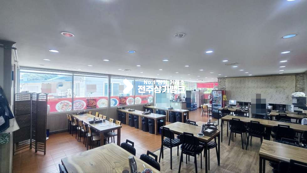 전북 전주완산구 효자동2가 효자동대로변 주차좋고 가시성좋은 1층음식점상가양도양수 권리금 협의가능 월세 매물번호 17348 사진 3