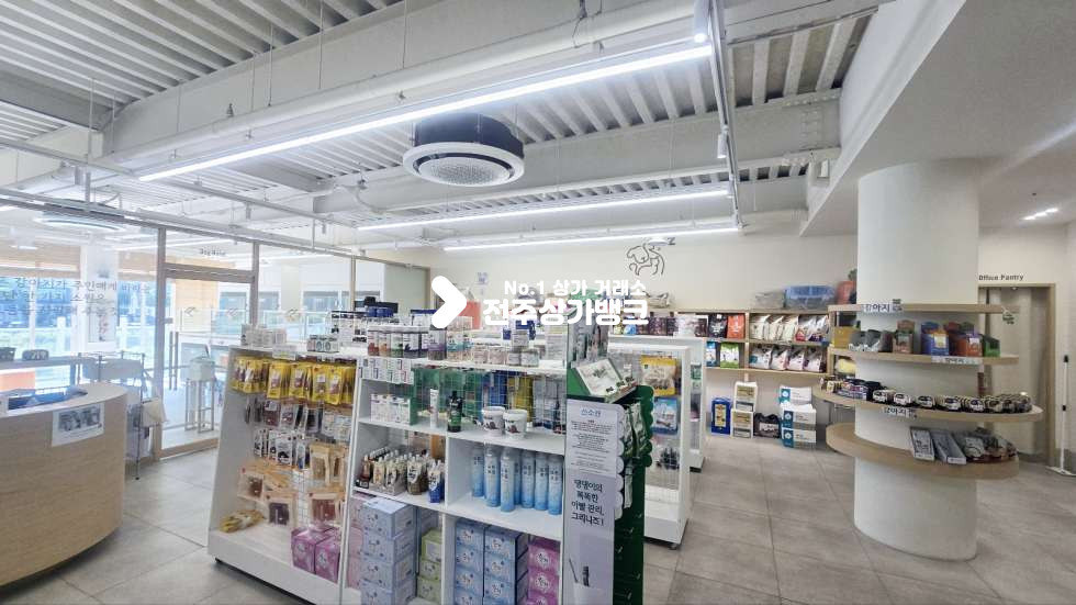 전북 전주완산구 중화산동2가 백제대로변 애완센터 , 고양이,강아지호텔 겸 미용시설까지 , 권리금협의가능 ! 월세 매물번호 17358 사진 2