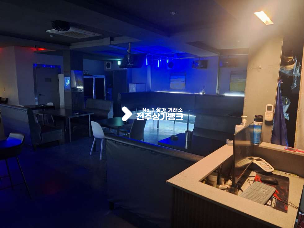 전북 전주덕진구 금암동 내부 인테리어좋고 유동인구 만은 금암동 지하 주점상가 권리금협의가능 월세 매물번호 16859 사진 2
