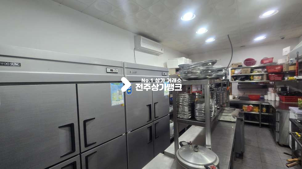 전북 전주덕진구 반월동 반월동 80평형 음식점 단독상가 , 주차장있음 , 권리금협의가능 월세 매물번호 17374 사진 16
