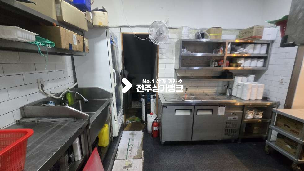 전북 전주덕진구 반월동 반월동 80평형 음식점 단독상가 , 주차장있음 , 권리금협의가능 월세 매물번호 17374 사진 18