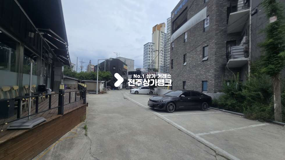 전북 전주덕진구 반월동 반월동 80평형 음식점 단독상가 , 주차장있음 , 권리금협의가능 월세 매물번호 17374 사진 24