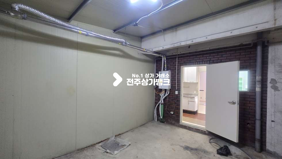 전북 전주완산구 서신동 서신동 저렴한가격으로 창업가능한 상가 , 공방,1인사무실 강력추천 월세 매물번호 17378 사진 9