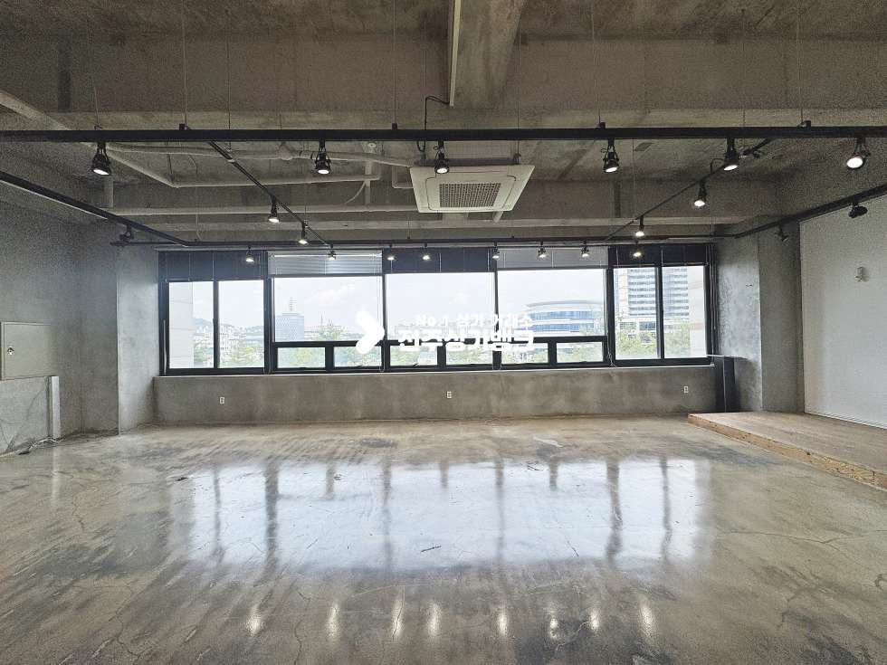 전북 전주완산구 효자동3가 신시가지 컨디션 최상급 사무실나왔습니다 위치좋고 가격좋고 월세 매물번호 17392 사진 5