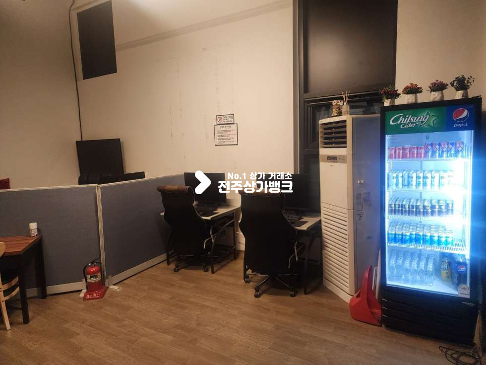 전북 전주덕진구 송천동2가 에코시티 성인pc방 개업한지얼마안되 매우 깔끔 즉시입주가능 ! 월세 매물번호 16700 사진 2