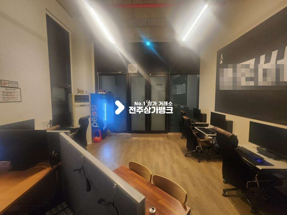전북 전주덕진구 송천동2가 에코시티 성인pc방 개업한지얼마안되 매우 깔끔 즉시입주가능 ! 월세 매물번호 16700 사진 3