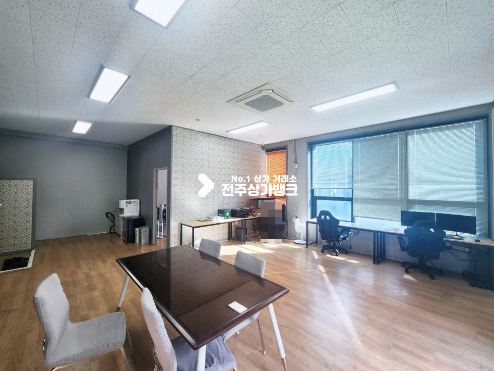 전북 전주완산구 효자동3가 내부 시설 완벽 저렴한 권리금,권리금협의도 가능 즉시입주가능 월세 매물번호 15329 사진 1