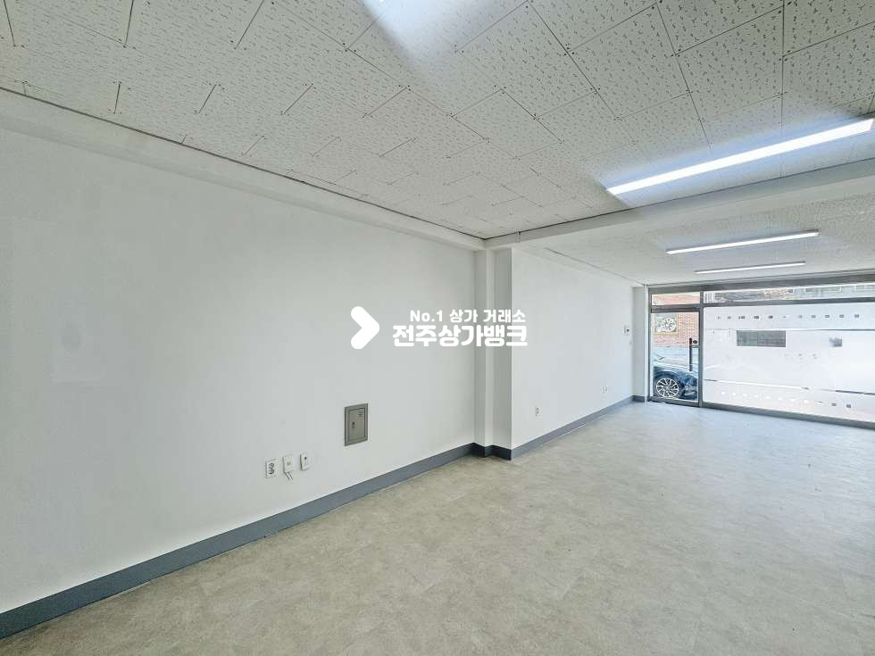전북 전주완산구 효자동3가 효자동 사무실용도로 최적화된 상가 공실나왔습니다 월세 매물번호 17423 사진 2