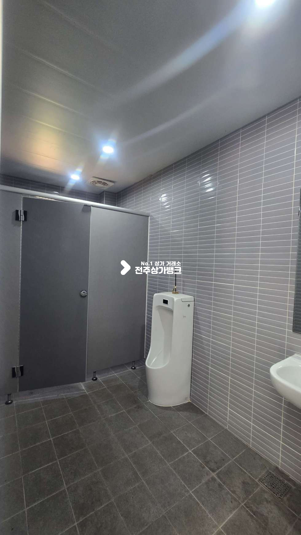 전북 완주군 삼례읍 삼례리 삼례읍 단층상가로 세차장 양도양수 권리금협의가능 월세 매물번호 17438 사진 8